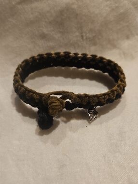 Handwoven Olive and Black Hemp Bracelet